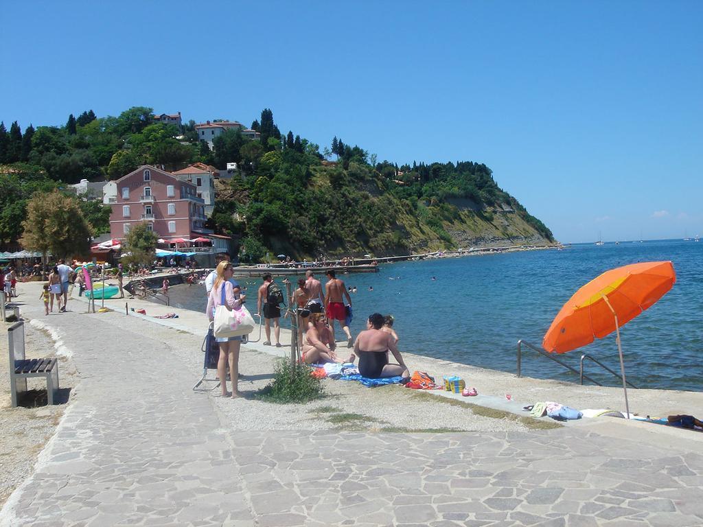 Apartments Lavanda Fiesa Piran Szoba fotó